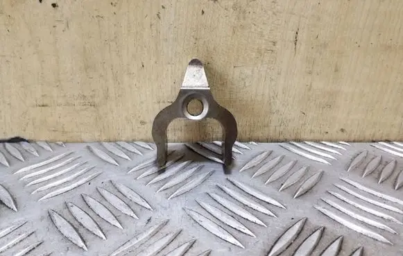 Fuel Injector clamp holder