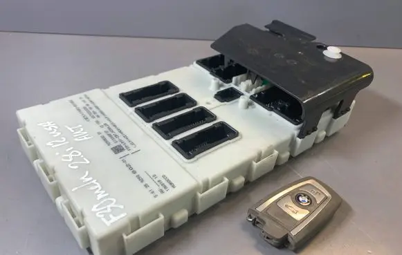 BMW 3 F30 F35 F31 Central body control module 9290802