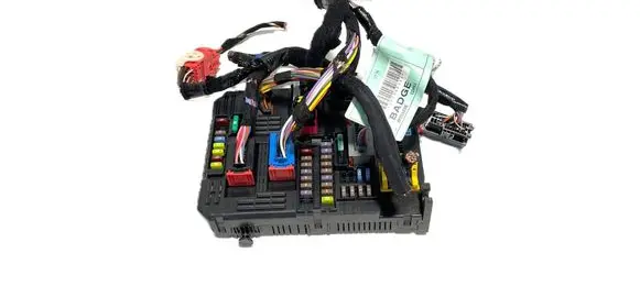 Peugeot 5008 II Fuse box set 9832880680 35683