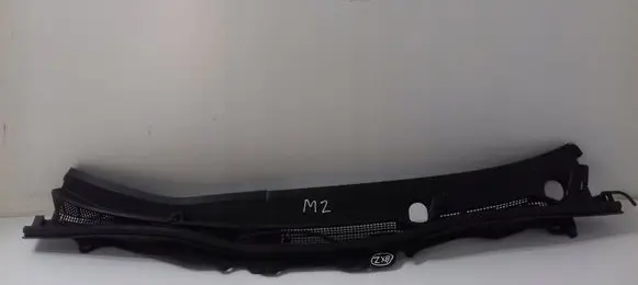 Mazda 2 Wiper trim K2443