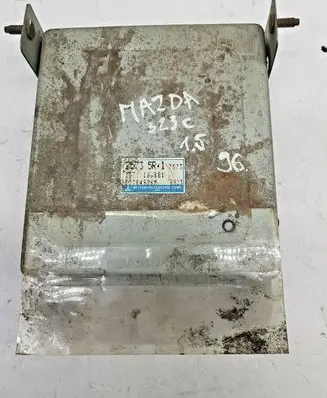Mazda 323 Engine control unit/module E2T84986M nr1341