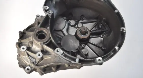 Ford C-MAX II Manual 7 speed gearbox AV6R-7002-GH