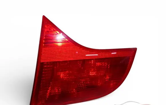Audi A4 S4 B7 8E 8H Tailgate rear/tail lights 8E9945094