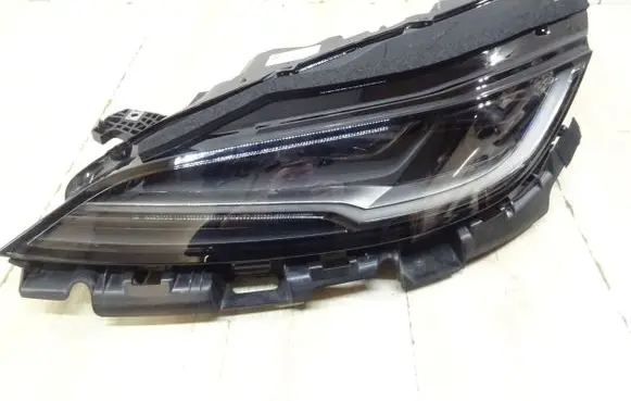 Tesla Model 3 Headlight/headlamp 176088800E