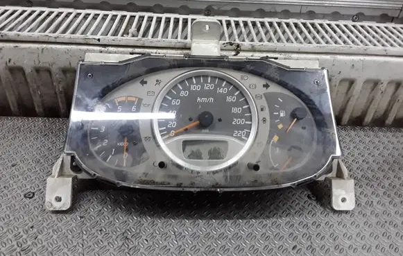 Nissan Almera Tino Speedometer (instrument cluster) BU004 1307523