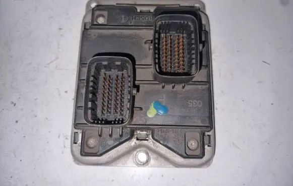 Alfa Romeo 156 Engine control unit/module 0261204947 084112 1037350290