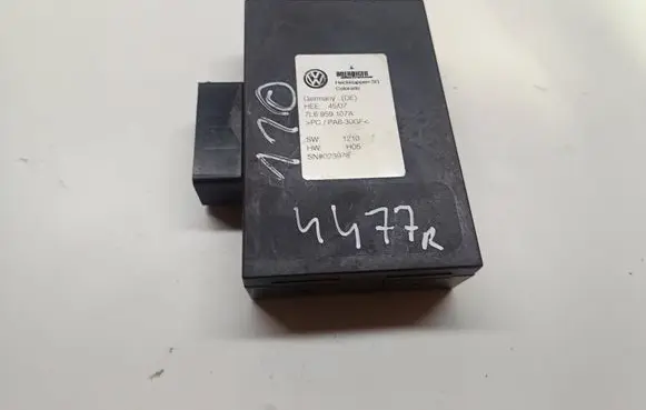 Volkswagen Touareg I Tailgate/trunk control unit/module 7L6959107A SN023978
