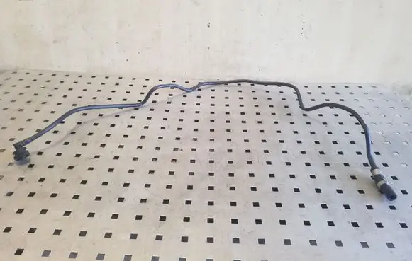 Volvo XC90 Fuel line/pipe/hose 31493271