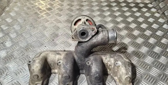 Ford Focus Intake manifold XS4Q9424AG D27AA