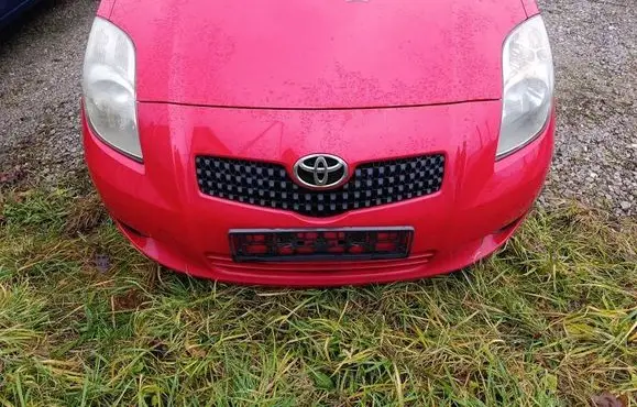 Toyota Yaris Front piece kit 