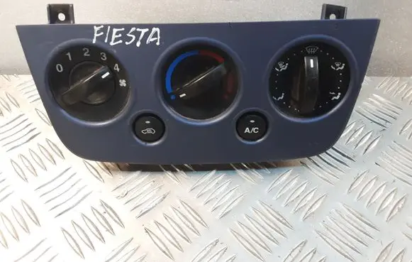 Ford Fiesta Climate control unit VP2S6H18D451B