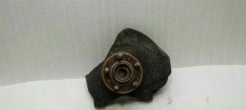 Aston Martin V8 Front wheel hub 7G433K186AB