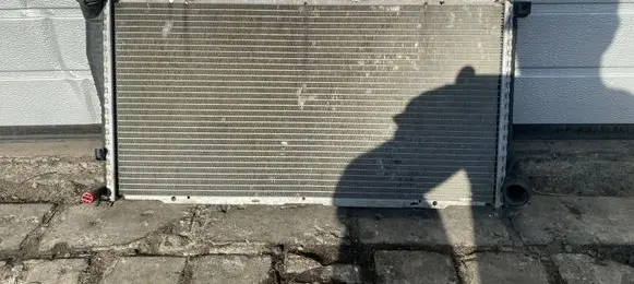 Coolant radiator