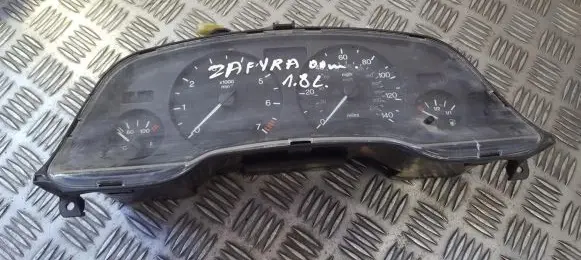 Opel Zafira A Speedometer (instrument cluster) 09228761 351188000