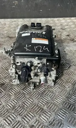 Toyota Prius (XW50) Voltage converter inverter G920047272