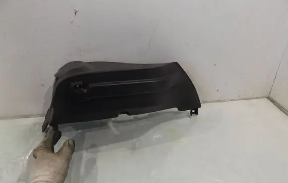 Seat Ibiza III (6L) Trunk/boot side trim panel
