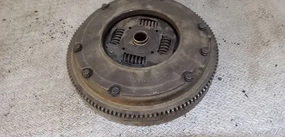 Volkswagen Golf IV Clutch set kit 027105273D 06A141031J