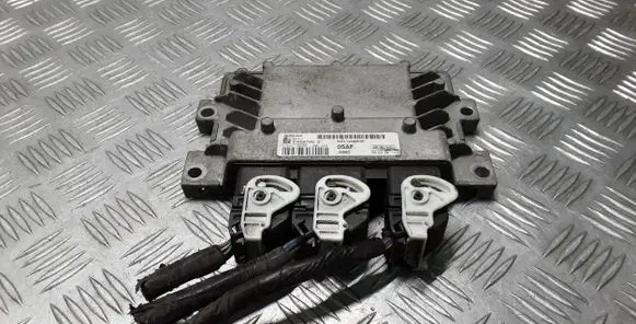 Ford Fiesta Engine control unit/module 8V2112A650SF S180047002F