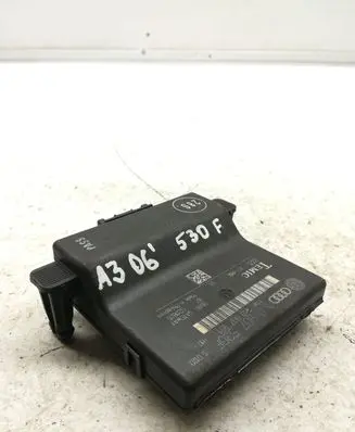 Audi A3 S3 8P Comfort/convenience module 1K0907530F 1K0907951