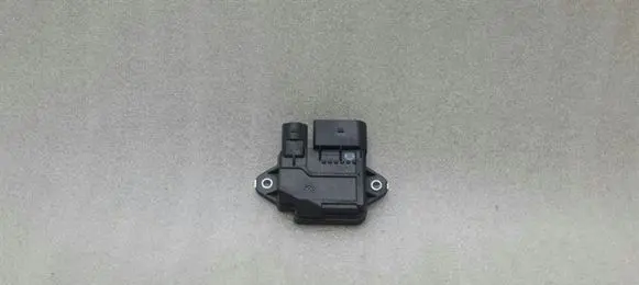 Mercedes-Benz E W213 Glow plug pre-heat relay A6549001300