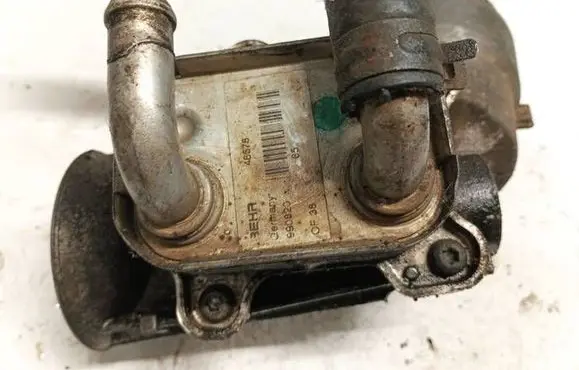 Opel Astra G Engine oil radiator 46578 990820