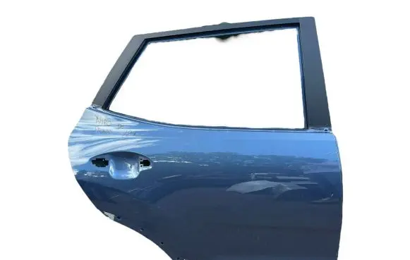 KIA Stonic Rear door