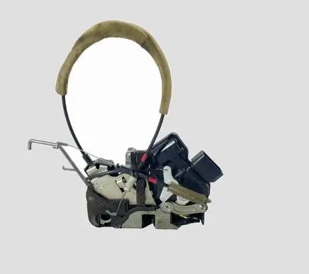 Mazda 5 Front door lock CD34