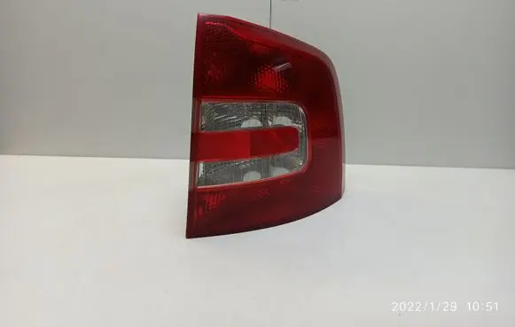 Skoda Octavia Mk2 (1Z) Rear/tail lights 1Z9945096