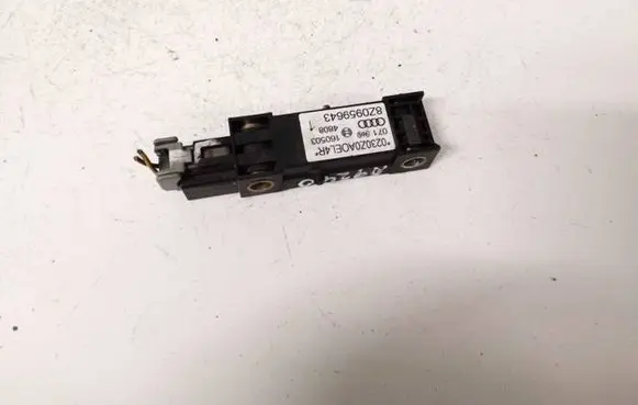 Audi A2 Airbag deployment crash/impact sensor 8z0959643