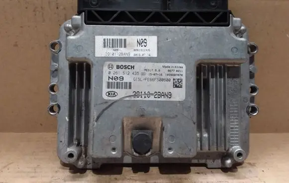 KIA Sportage Engine control unit/module 0261S12435 391102BAN9