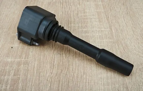 BMW 8 G16 High voltage ignition coil 8643360