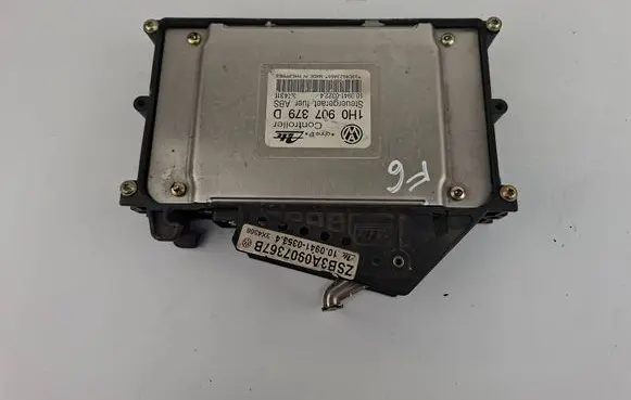 Volkswagen Golf III ABS control unit/module 1H0907379D