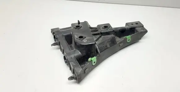 Volvo V60 Front bumper mounting bracket 31323832