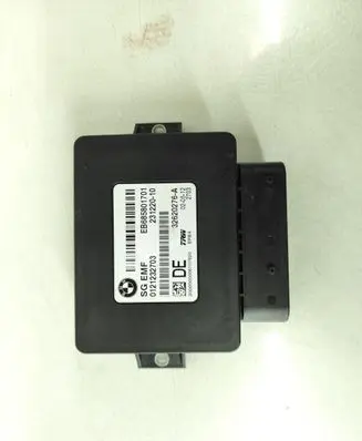 BMW 5 F10 F11 Hand brake control module 32620276