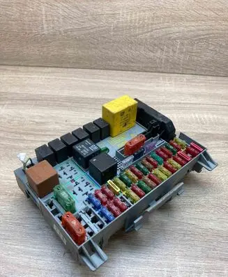 Opel Vectra B Fuse box set 09152787