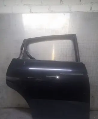 Seat Leon (1P) Rear door