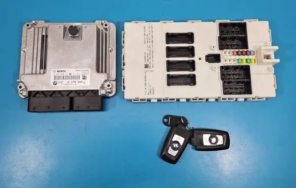 BMW 3 F30 F35 F31 Engine control unit/module ECU 0281030871 IMPRK1548676