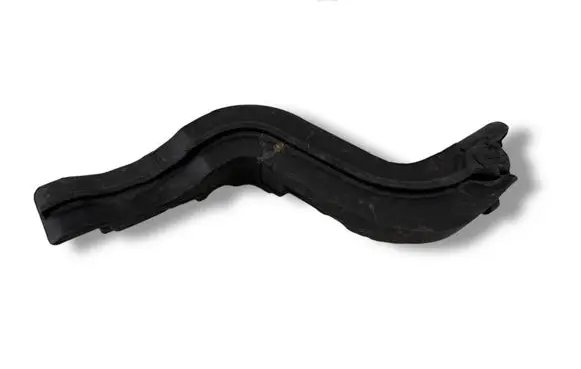 Audi TT TTS RS Mk3 8S Fender foam support/seal 8S0823721