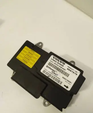Volvo S40 Airbag control unit/module 8697679 00001393B1 004060400202