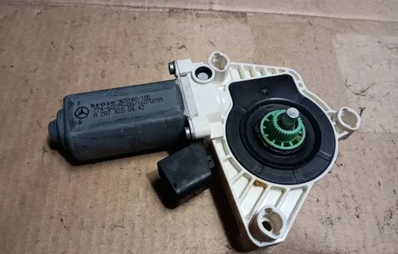 Mercedes-Benz E C207 W207 Front door window regulator motor A2078200442 965148100 7746022500