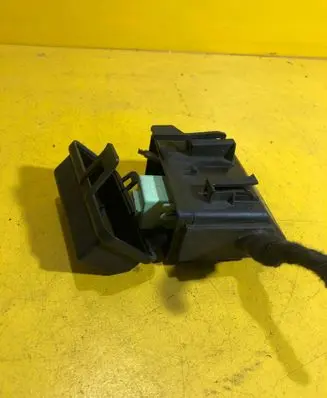 Mini One - Cooper Clubman R55 Fuse module