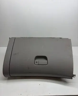 Mitsubishi Grandis Glove box 8006A213HA
