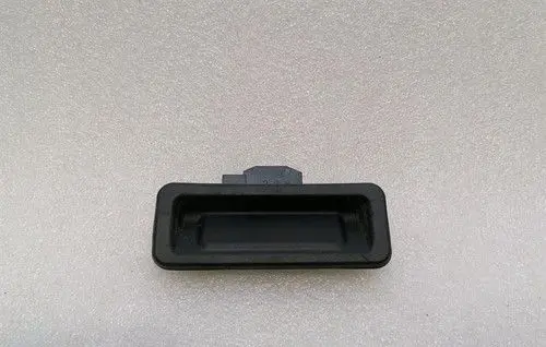 BMW M4 G82 G83 Tailgate/trunk/boot open switch 8492533