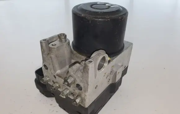 Lexus GS 300 350 430 450H ABS Pump 4454030340 8954130400