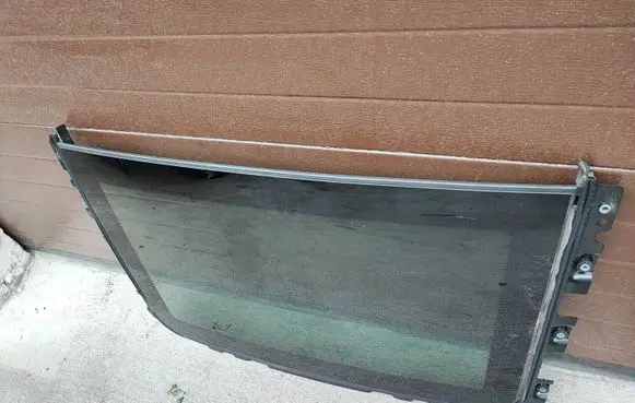BMW 5 GT F07 Sunroof glass 7237596 7228755