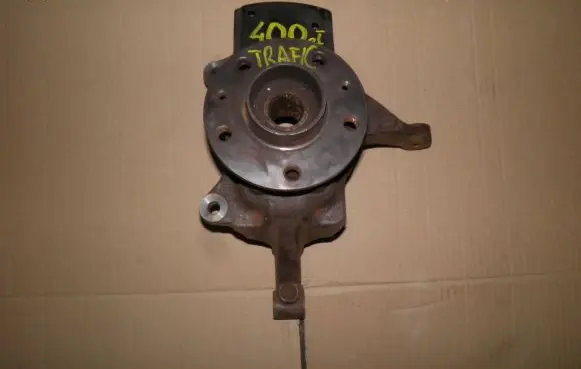 Opel Vivaro Front wheel hub spindle knuckle