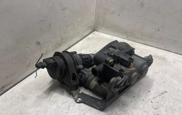 Land Rover Range Rover Sport L320 Coolant heater control valve 6412837499502