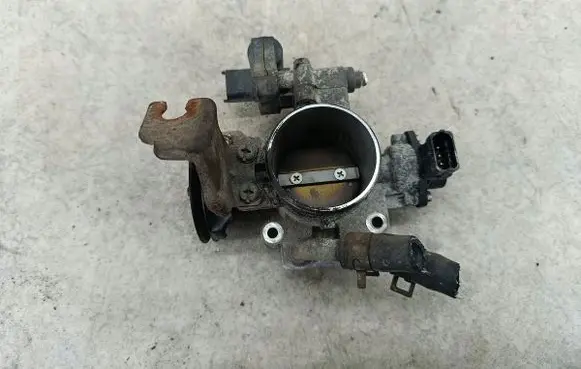 KIA Ceed Throttle body valve 351002B060