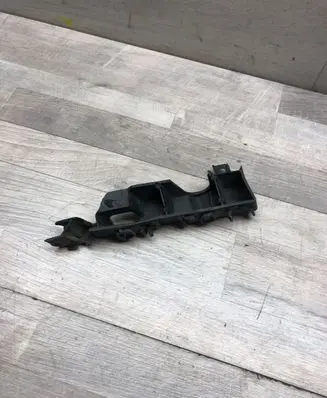 Audi A6 S6 C7 4G Front bumper mounting bracket 4G0807283