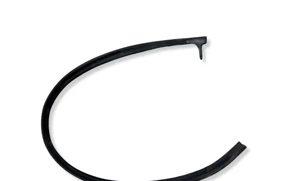 Volkswagen Amarok Rubber seal front door (on door) 